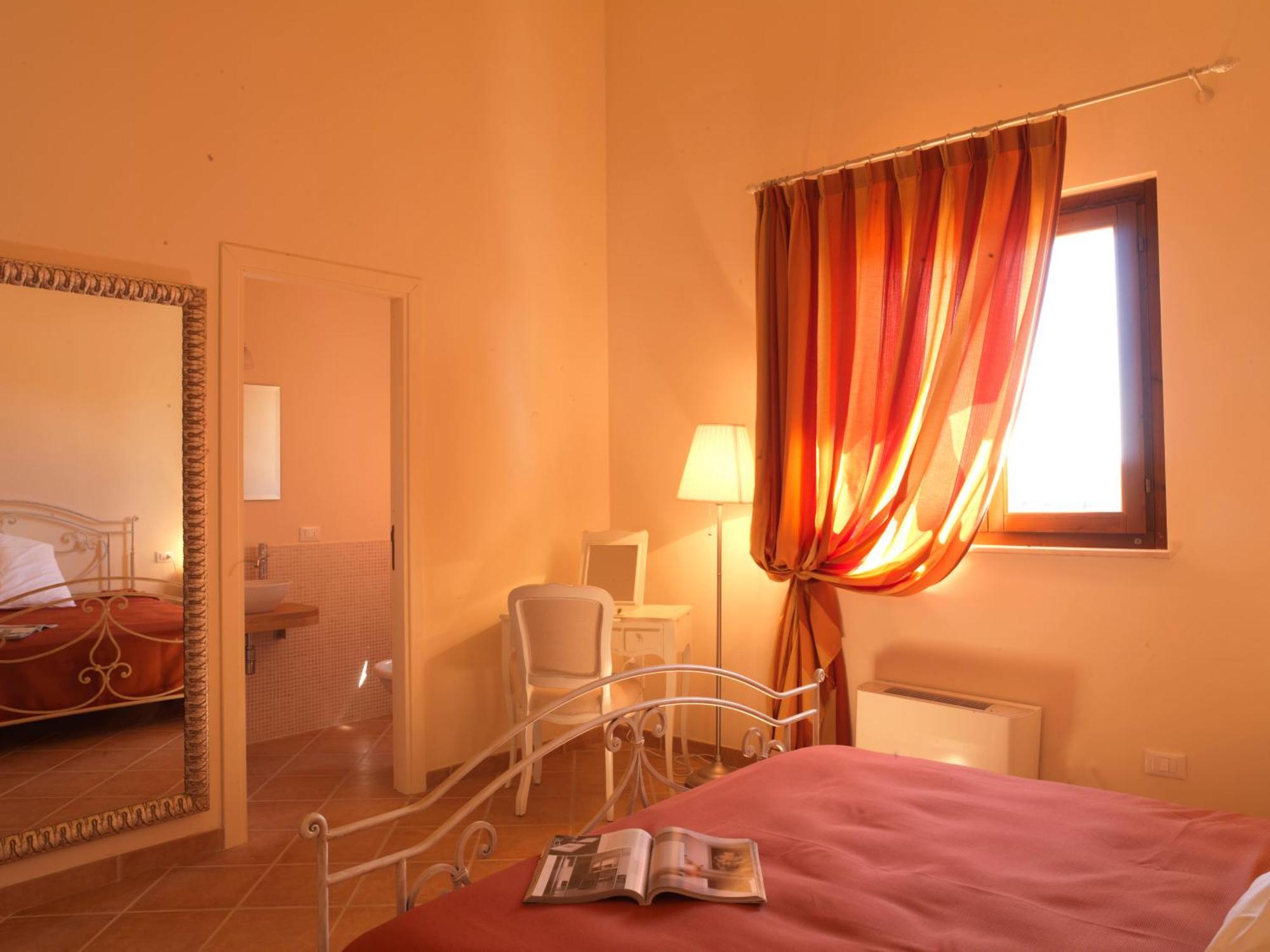 Contado San Lorenzo B&B And Wine Castilenti Kültér fotó
