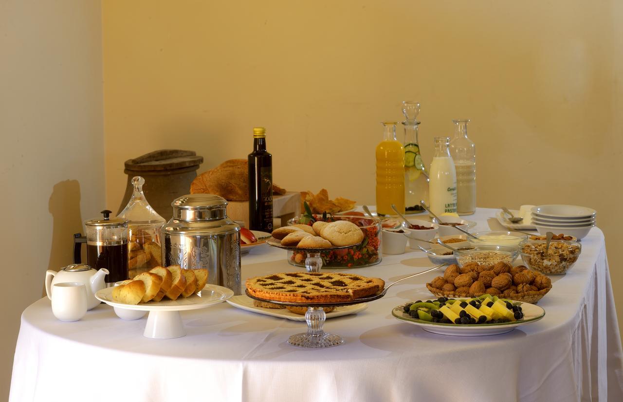 Contado San Lorenzo B&B And Wine Castilenti Kültér fotó